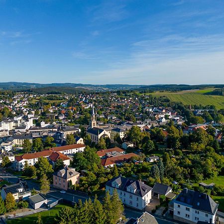 Familienwohnung Im Vogtland Lengenfeld  エクステリア 写真